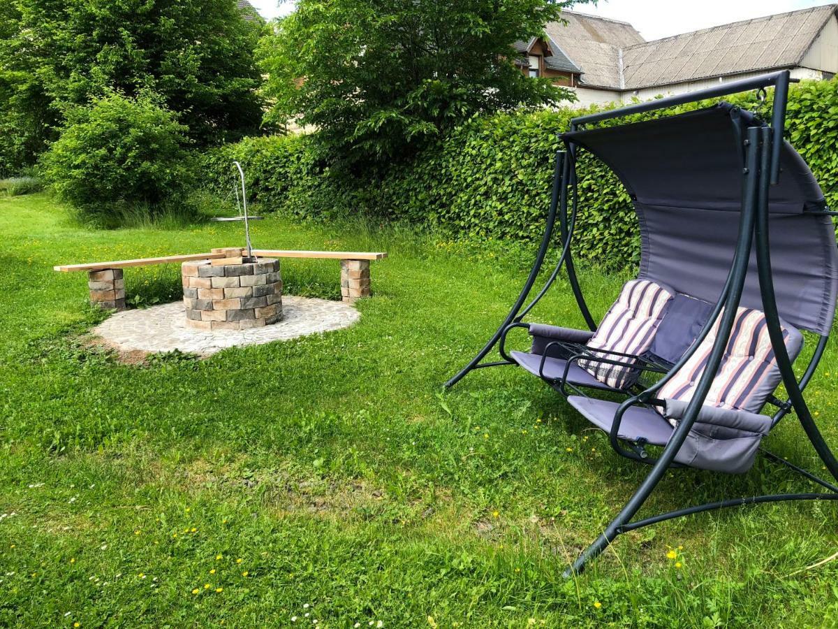 Ferienhaus Eifel Charlotte Dahlem  Εξωτερικό φωτογραφία